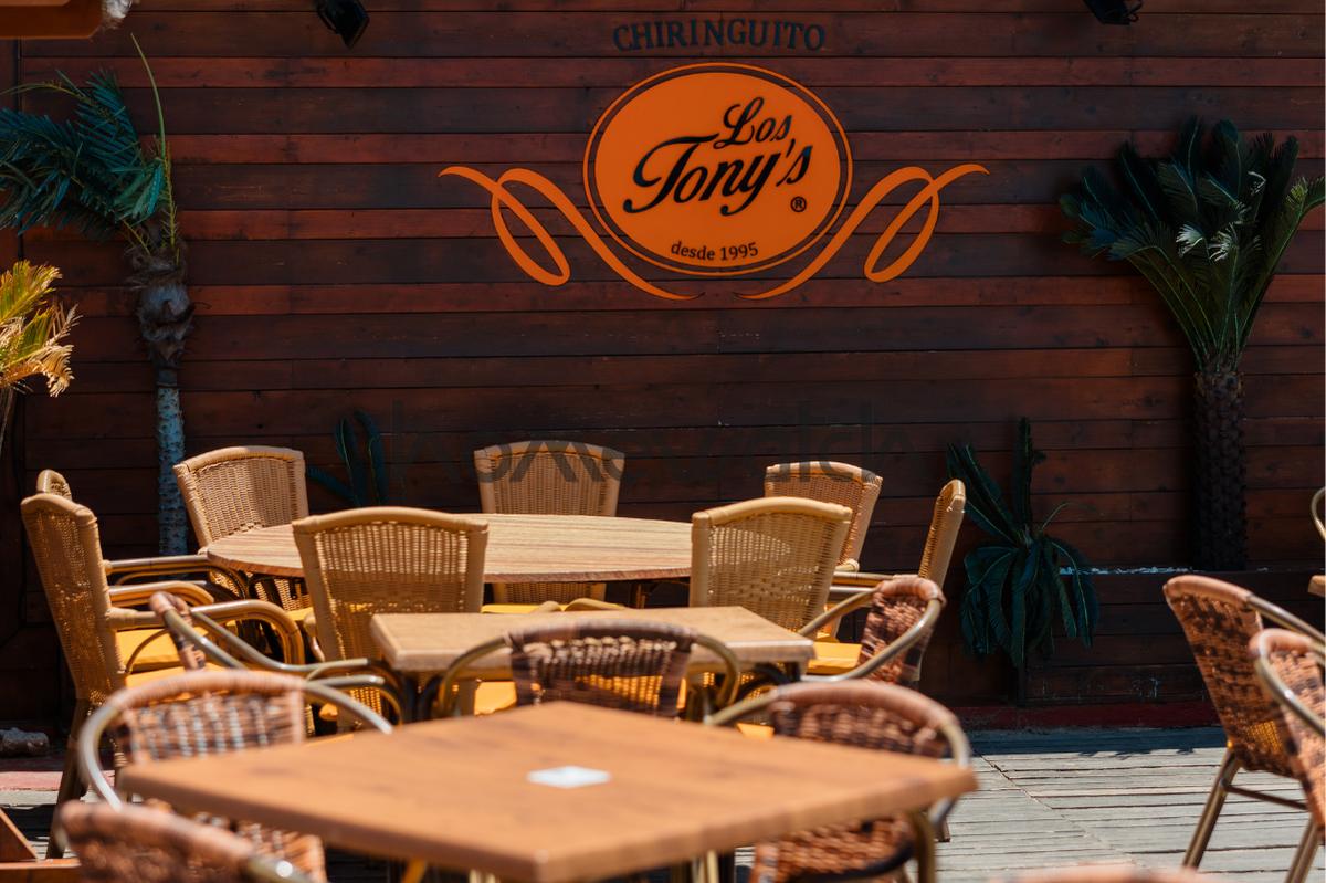Terraza de chiringuito clásico